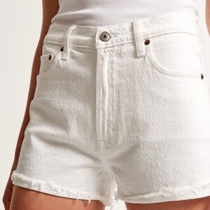 Abercrombie & Fitch The Mom Short High Rise White Denim Women's Shorts Size 28/6
